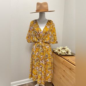 Tropical Beach Dress with Pockets